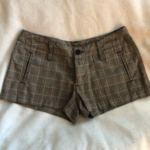 Brown plaid Ezekiel shorts